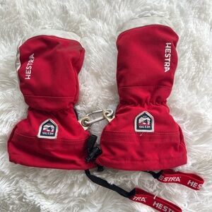 Hestra Kids Bright Red Mittens